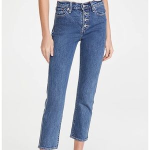 EUC Levi’s Wedgie Straight